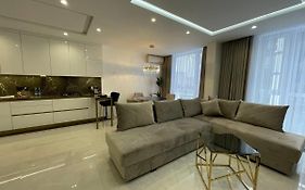 Apartments Vip Avalon