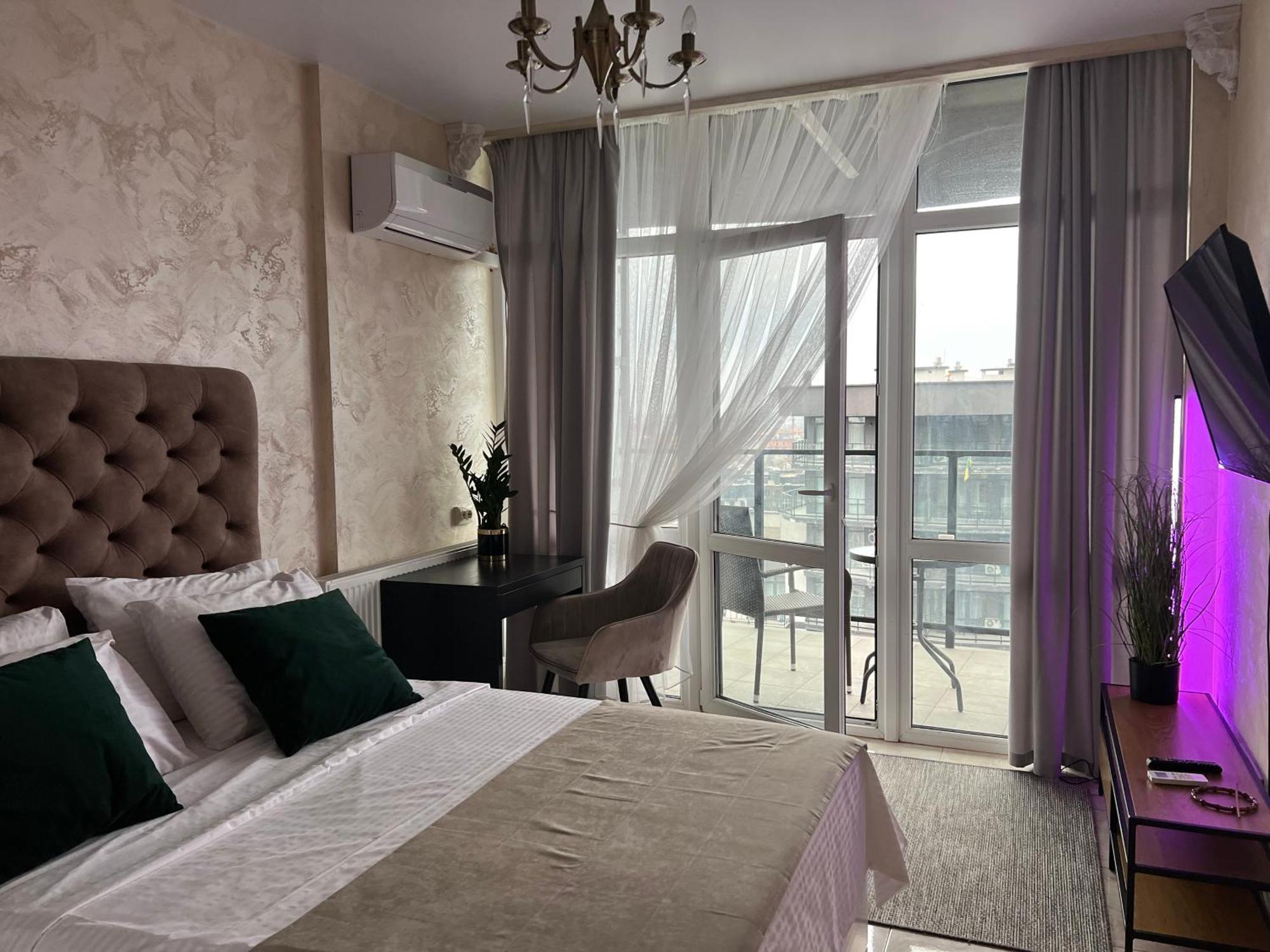 Apartments Vip Avalon Львов Экстерьер фото