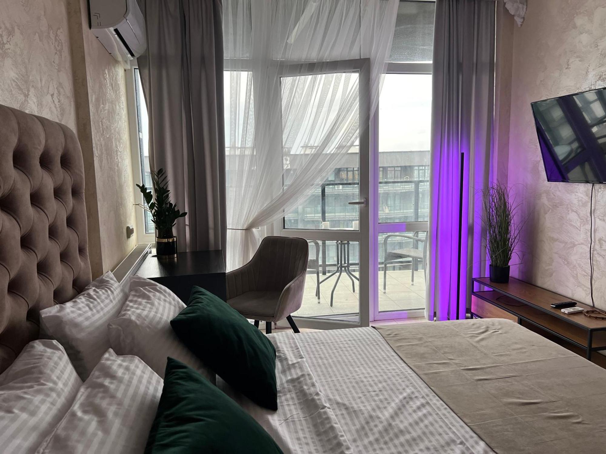 Apartments Vip Avalon Львов Экстерьер фото