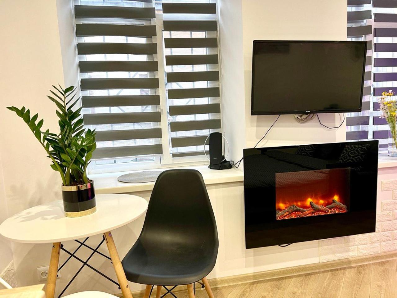 Apartments Vip Avalon Львов Экстерьер фото