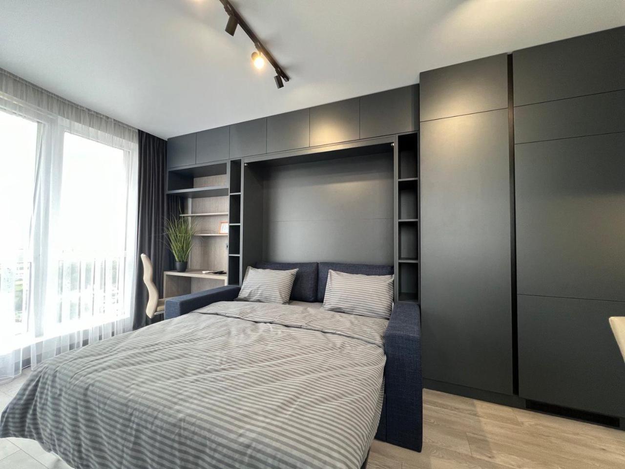Apartments Vip Avalon Львов Экстерьер фото