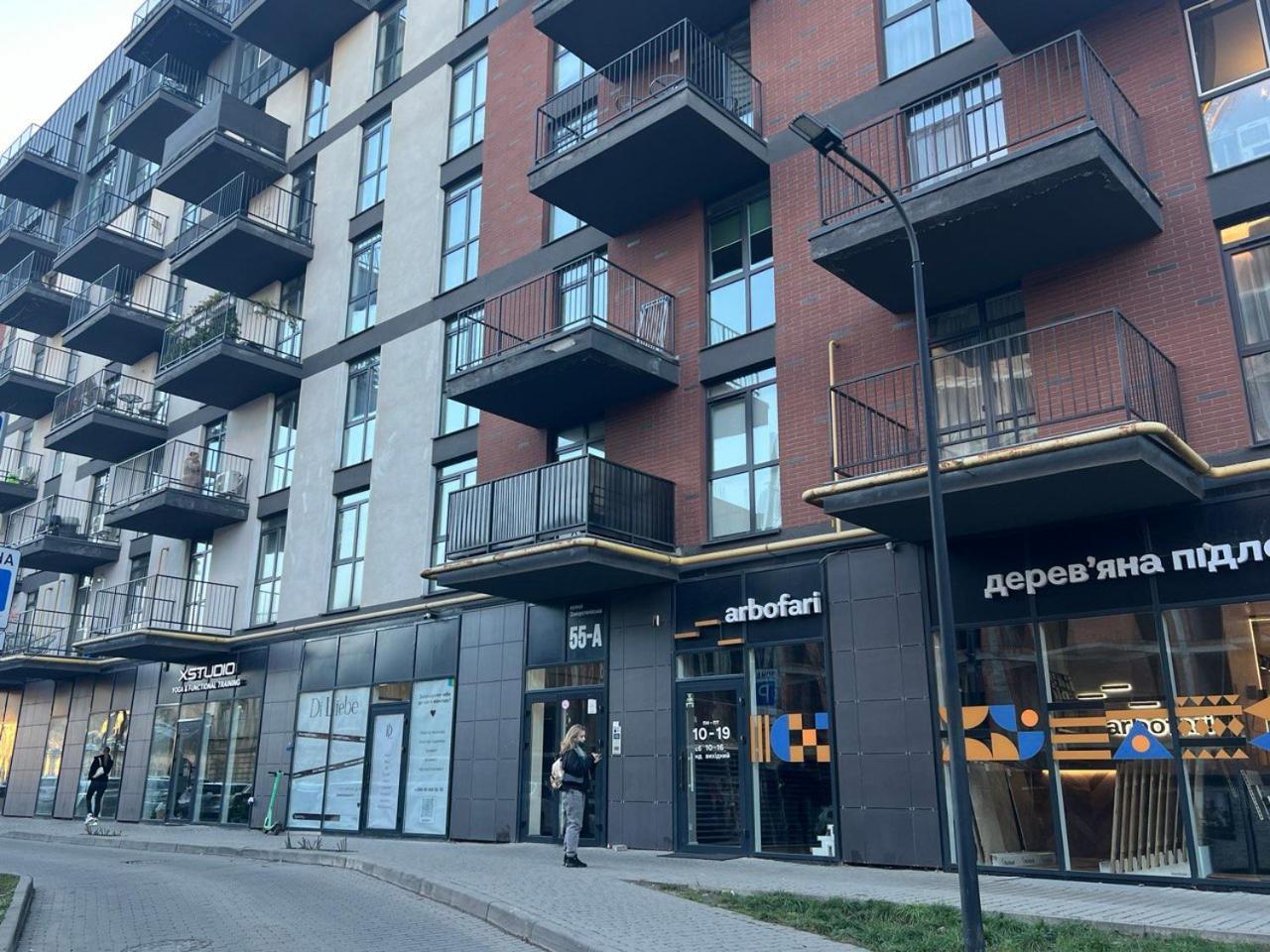 Apartments Vip Avalon Львов Экстерьер фото