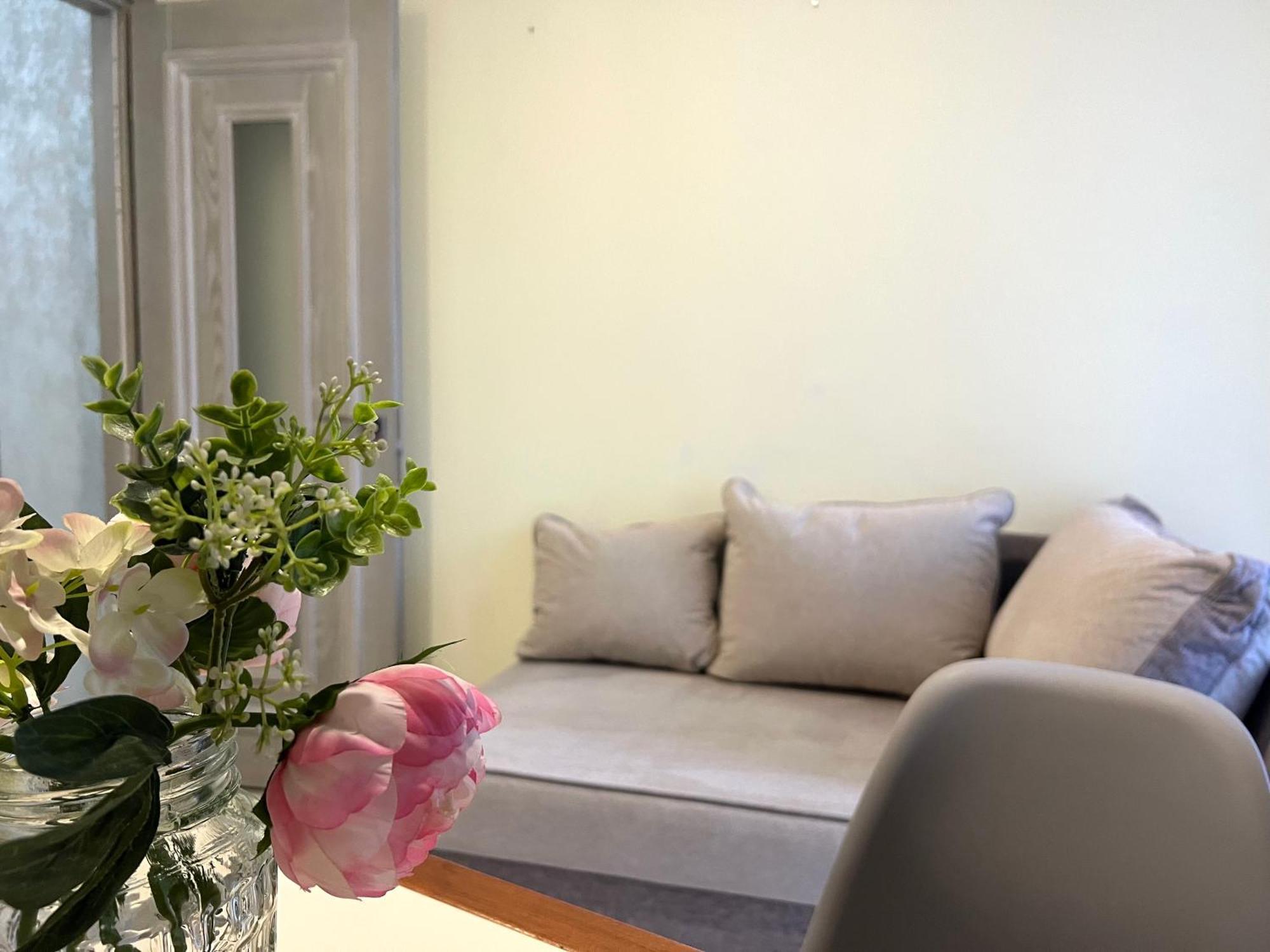 Apartments Vip Avalon Львов Экстерьер фото
