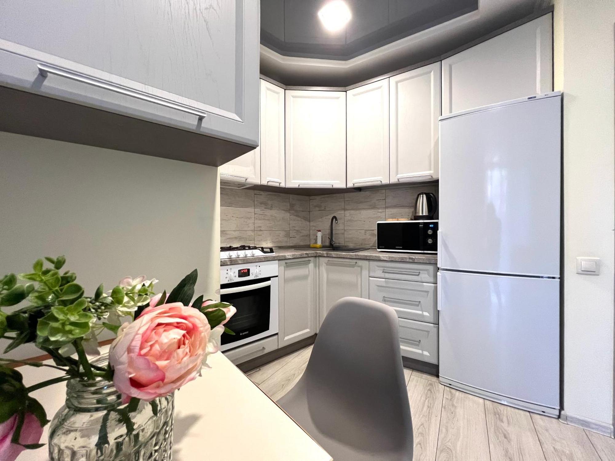 Apartments Vip Avalon Львов Экстерьер фото