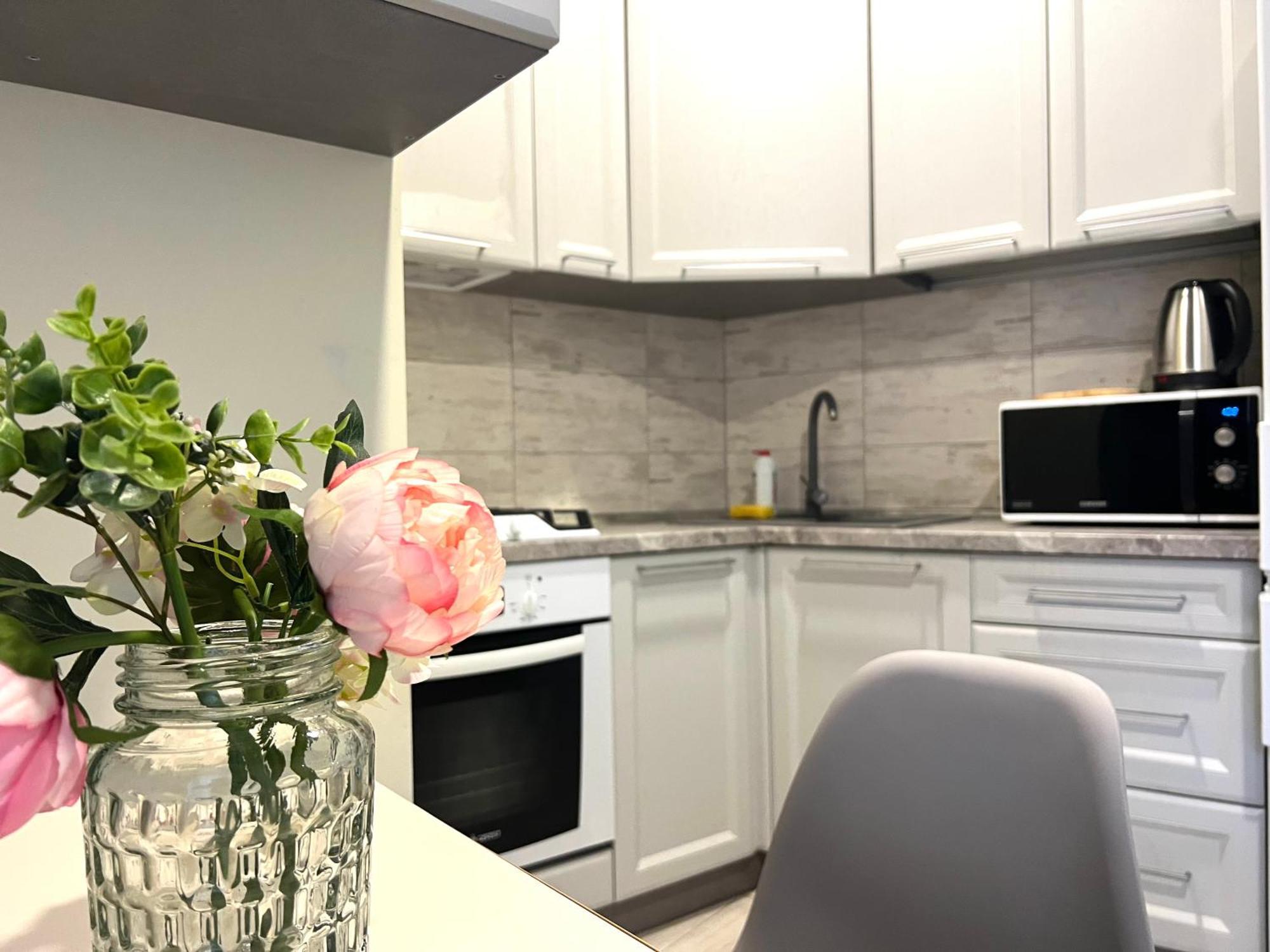 Apartments Vip Avalon Львов Экстерьер фото
