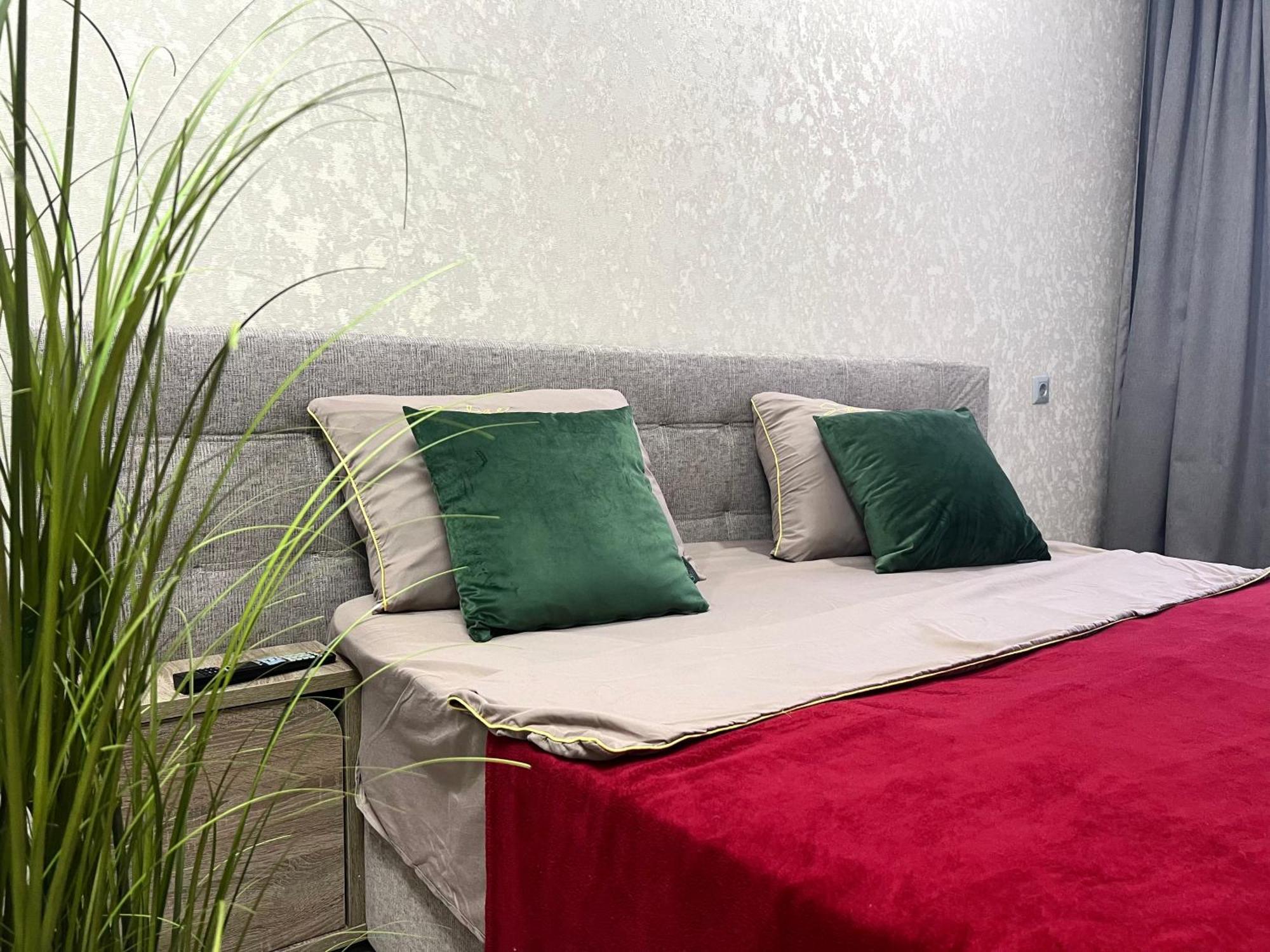 Apartments Vip Avalon Львов Экстерьер фото